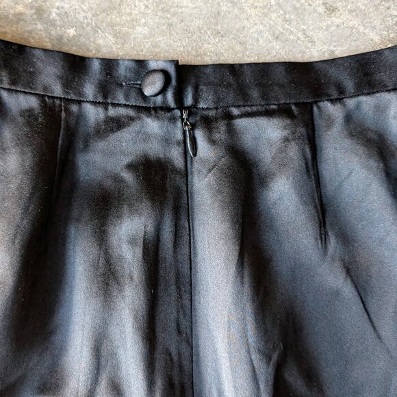 Vintage Spitalnick and Co Black High Rise Pleated Tapered Silk Pants - Picture 8 of 9